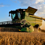 Чому вам слід використовувати системи точного землеробства